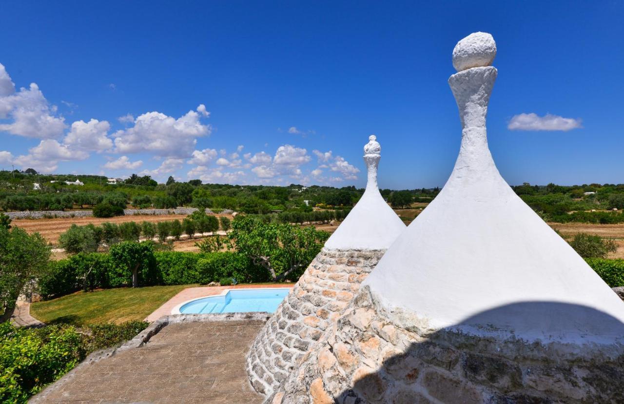 Terra Sessana Ville E Trullo Con Piscina Privata Остуни Экстерьер фото