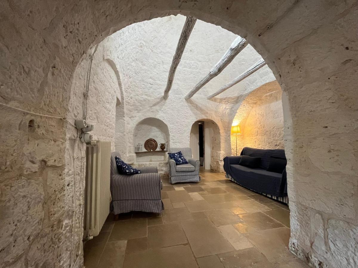 Terra Sessana Ville E Trullo Con Piscina Privata Остуни Экстерьер фото